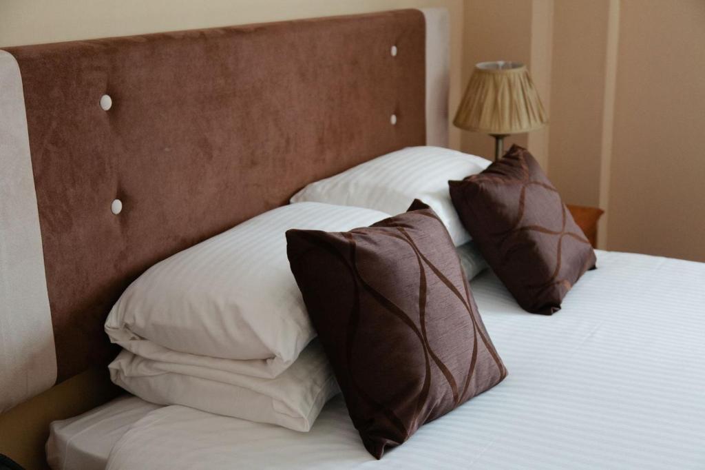 Caledonia Hotel روسيث الغرفة الصورة